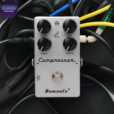 Demonfx CALL76 Compact Bass Compressor Effect Pedal | Reverb