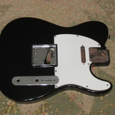 Fender Telecaster Tele loaded body MIM made in Mexico in black 