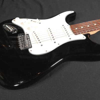 Fender Standard Stratocaster Left-Handed with Rosewood Fretboard 2013 - Black for sale