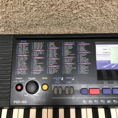 Yamaha PSR-190 Keyboard image 2