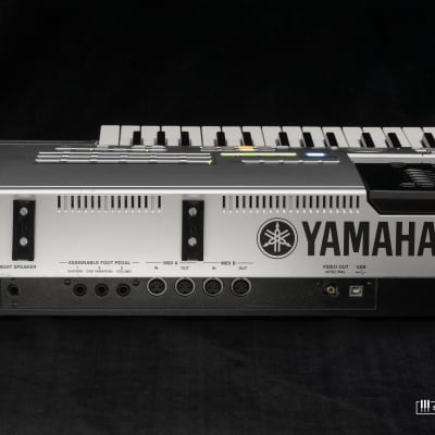Yamaha Tyros Digital Worskstation Synthesizer (1st gen) image 10