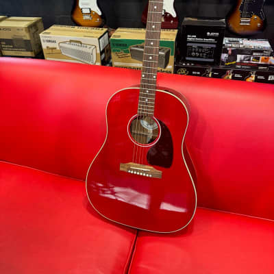 Gibson J-45 Standard 2020 - Present - Cherry imagen 4