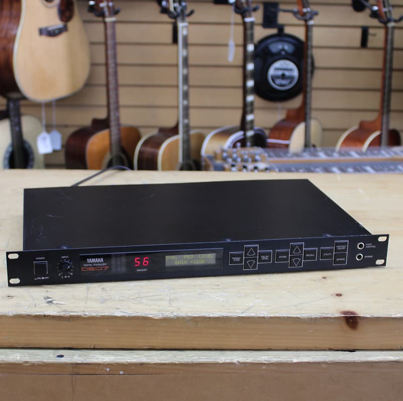 Yamaha DEQ7 Digital Equalizer Rackmount EQ Reverb