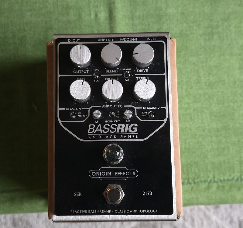 Origin Effects BASSRIG '64 Black Panel