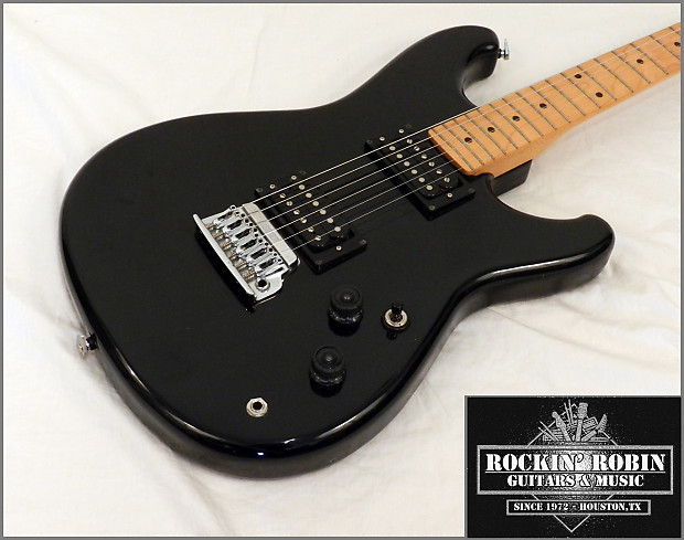 Ibanez Roadstar II ベース ハードケース付 ロードスター2 Ibanez Roadstar II ベース ハードケース付 ロードスター2