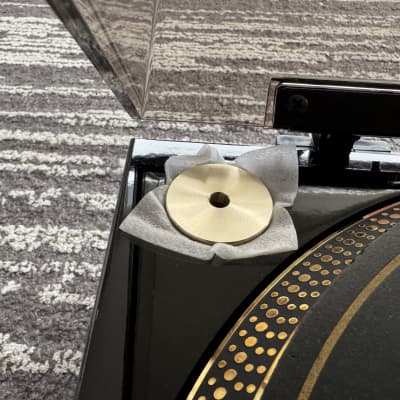 Technics SL-1200LTD Gold Limited Edition Direct Drive Turntable No 2927 in original box image 11
