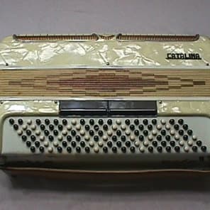 Italian Made Accordion Catalina 120 Bass & Five Stops 1960's Mother of Pearl & Gold Ready to Play image 5