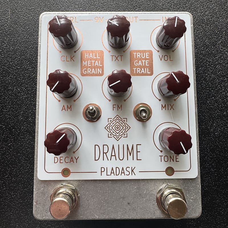 Pladask Elektrisk Draume V2