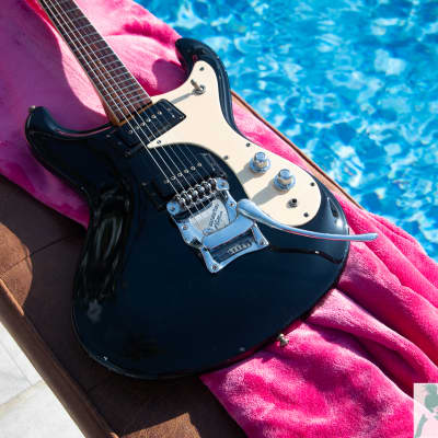 1976 Mosrite of California (Made in the USA) 1965 "The Ventures" w Moseley Tremelo Reissue - w Original Hard Case - Pro Set Up with Perfect Frets, Action & Intonation! image 21