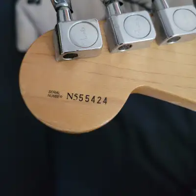 1995 Fender American Standard Stratocaster image 5