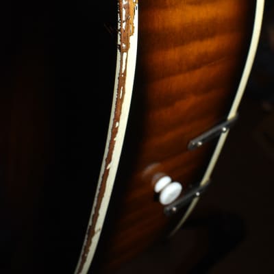 Harmony Archtone H1215 1950s - Sunburst image 12