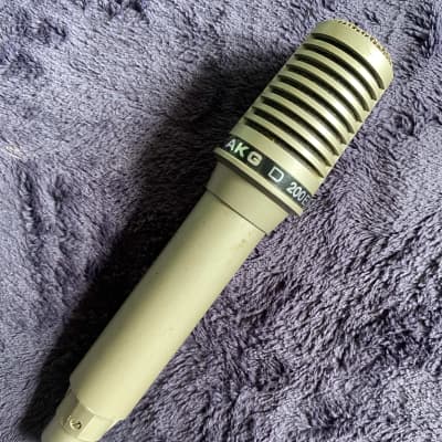 Akg d2000 shop