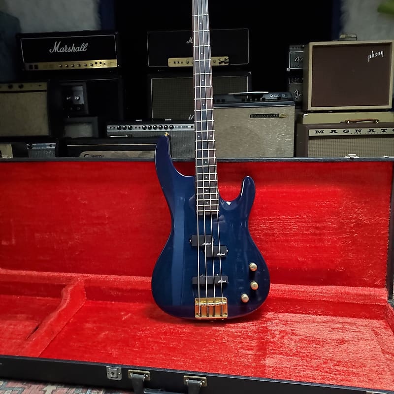 ARIA PROⅡ MAGNA ブルー Electric Guitar Aria Pro Ⅱ Magna Series Blue Burst 80% of