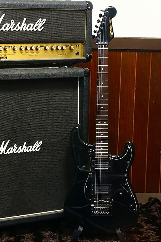 1980's DIAMOND serie Aria ProII Strato type All black model
