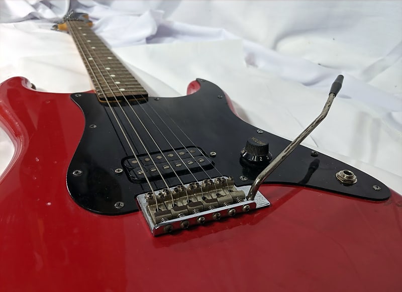 Squier by Fender Japan ST-331 Stratocaster E serial | Reverb