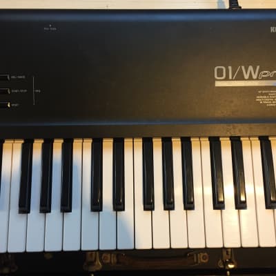Korg 01w Pro with Hardcase 01/W Pro 76 Key Workstation M1 T2