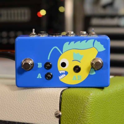 Free The Tone JB 82S SIGNAL JUNCTION BOX | Reverb Canada Free The Tone JB 82S SIGNAL JUNCTION BOX | Reverb Canada