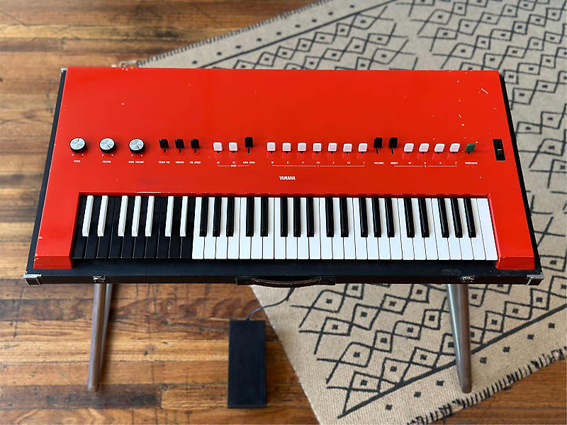 ヤマハYC-20 コンボオルガン The Yamaha YC-20: The Combo Organ of Kings - YouTube