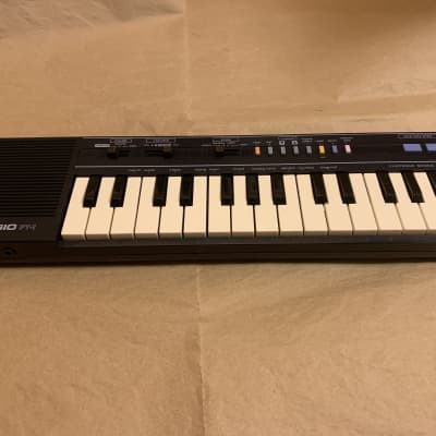 Casio PT-1 29-Key Mini Synthesizer 1982 - 1988 - Black  VGC