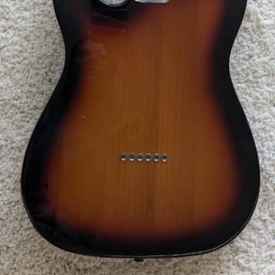 Fender Player Series Telecaster 3 Color Sunburst Finish, Maple Neck - MIM - Demo image 2