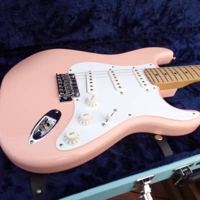 2021 Fender Stratocaster - Shell Pink, Made in Mexico, mint condition, blue Fender Case image 18