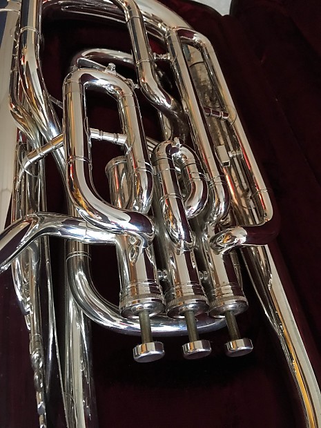 Besson 765 euphonium hotsell