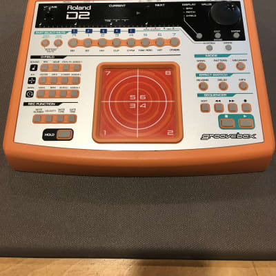 Roland D2 Groovebox