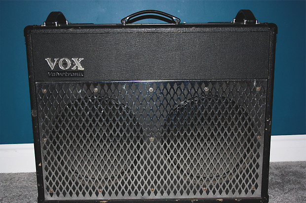 Vox vox valvetronix vt100 100w 2x12 guitar combo amp deals