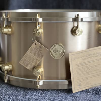 DW Limited Edition True Cast snare drum 14"x8" image 2