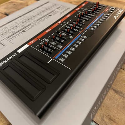 Roland JU-06 Boutique Series Digital Synthesizer Sound Module 2015 - Present - Black image 3