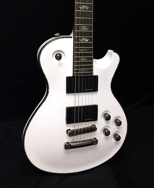 大特価 Electric ST DS-1 Desolation Charvel Guitar Reverb | White Snow - ギター