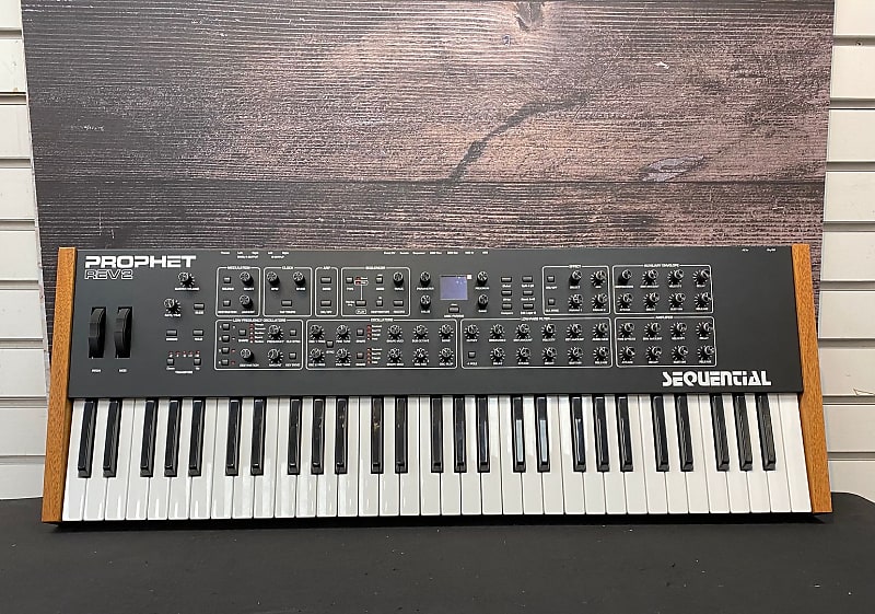 DAVE SMITH INSTRUMENTS PROPHET REV2 Dust Cover And