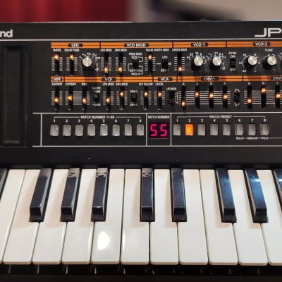 Roland JP-08 Boutique Synthesizer with K-25m Keyboard