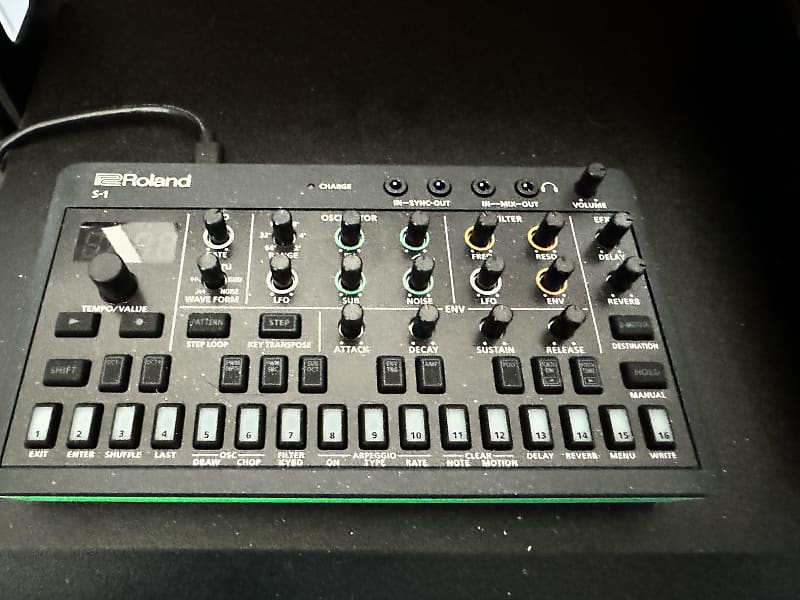 Roland Roland AIRA Compact S-1 Polyphonic Tweak Synthesizer 2023 