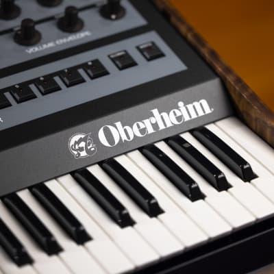 Oberheim OB-X8 Analog Synthesizer Keyboard image 9