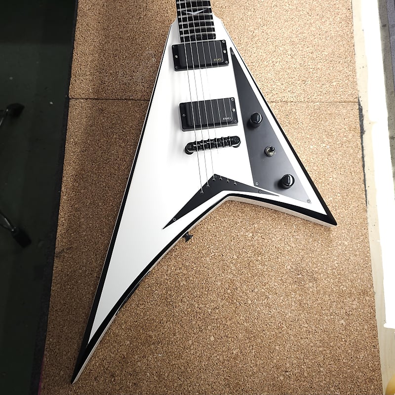 ギター Jackson Pro Series Matt Tuck Signature Jackson Pro Series Matt Tuck Signature Rhoads 2009 - 2010