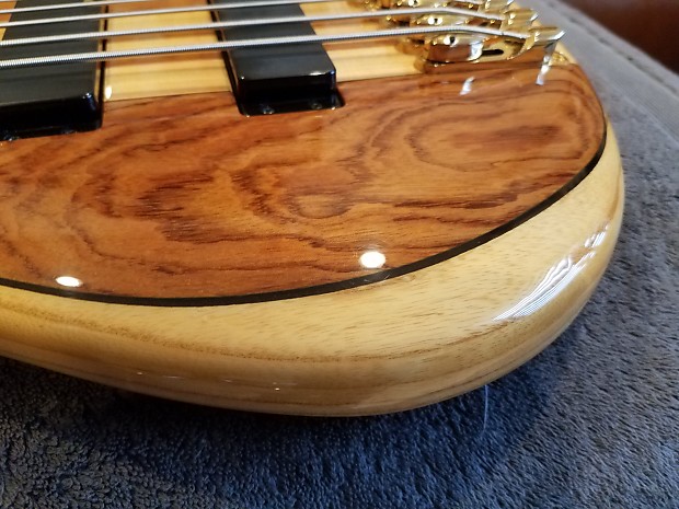 【希少】YAMAHA TRB 5PⅡ YAMAHA TRB-5PII 5 STRING BASS GUITAR (Ovangkol) DEAD MINT