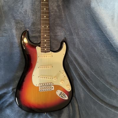 Classic 60s style Stratocaster with Rosewood Fretboard image 3