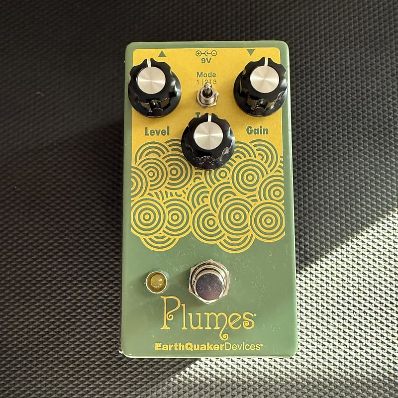 EarthQuaker Devices Plumes Small Signal Shredder Overdrive