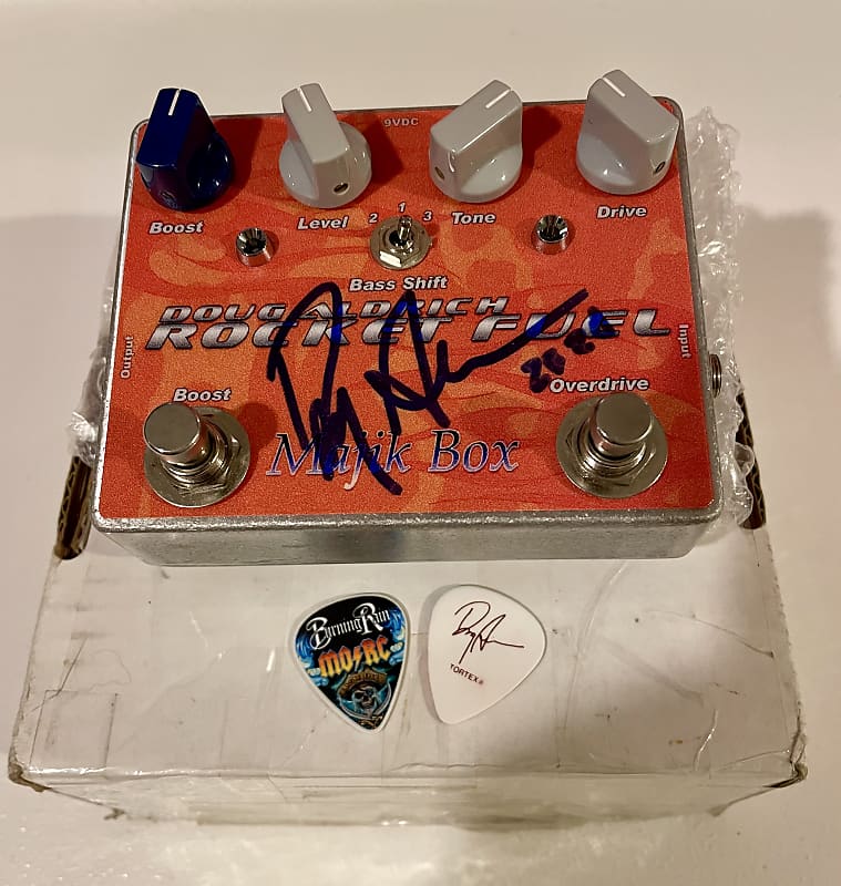 ギター Majik Box Doug Aldrich Rocket Fuel Majik Box Doug Aldrich Rocket Fuel - First Look | Dinosaur