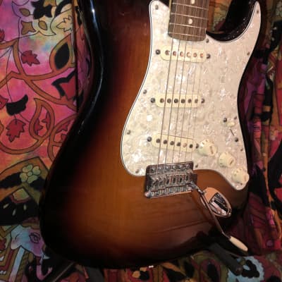 Fender Deluxe Player Stratocaster 2013 Brown Sunburst(w/gig bag) image 2