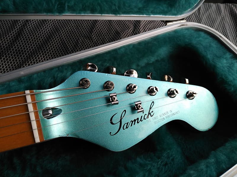Electric Bass Guitar Samick The First Runner In Selection
