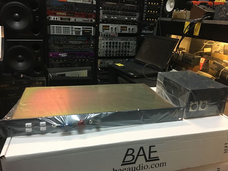 BAE 1073MPF Single Channel Mic pre amp w/Filter ,1073 MPF , w/ PSU New  //ARMENS// image 1