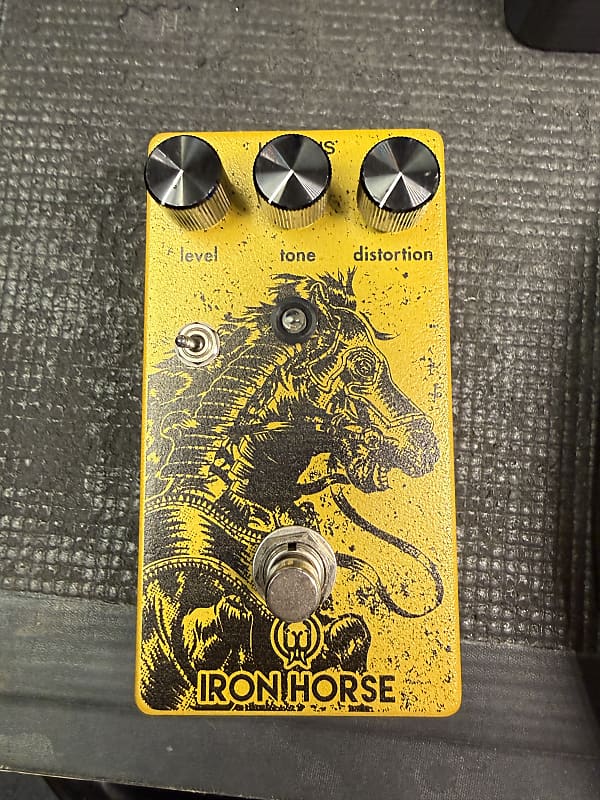Walrus Audio Iron Horse V2