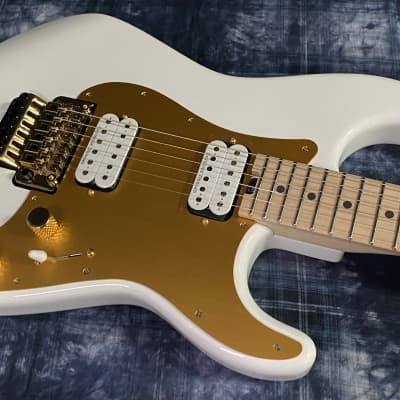 Charvel Pro Mod So Cal Style 1/IN STOCK/Vintage White/Contact us