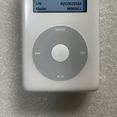 Apple iPod classic 4th Gen A1059 40GB 2004 - white NEW