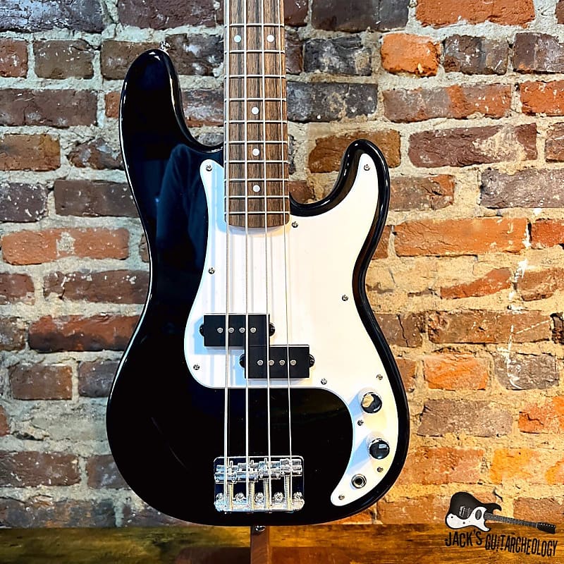 Squier Mini P-Bass Electric Bass (2010s - Black) image 1