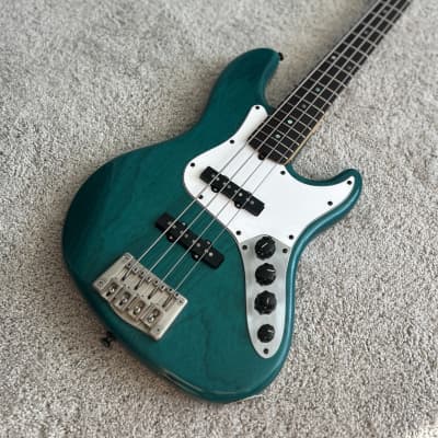 99年製 Fender American Deluxe Jazz Bass V Fender American Deluxe Jazz Bass V Transparent Green 1999