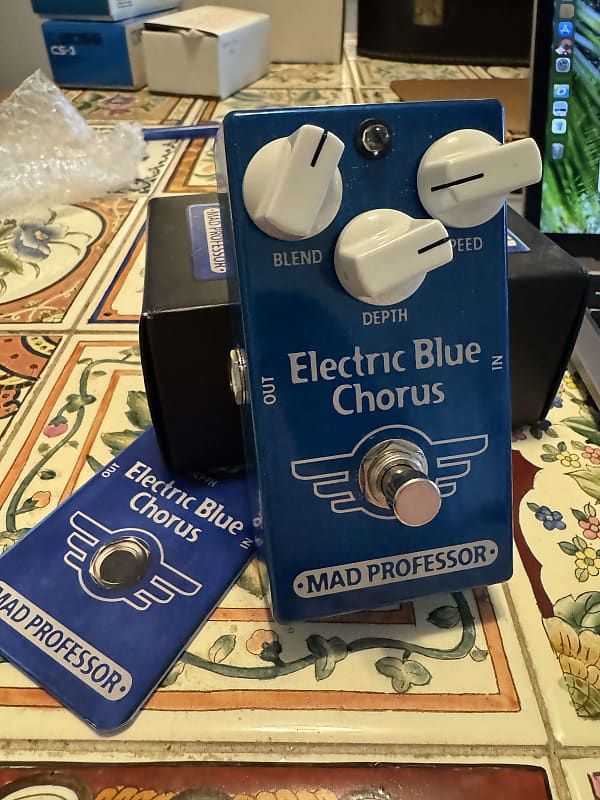 Mad Professor Electric Blue Chorus