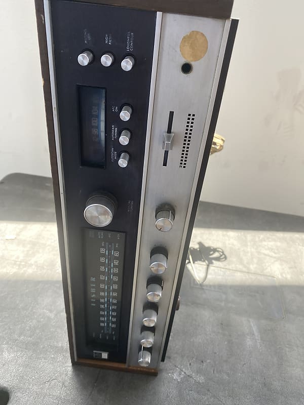 Fisher vintage receiver The fisher 401 1970s  			